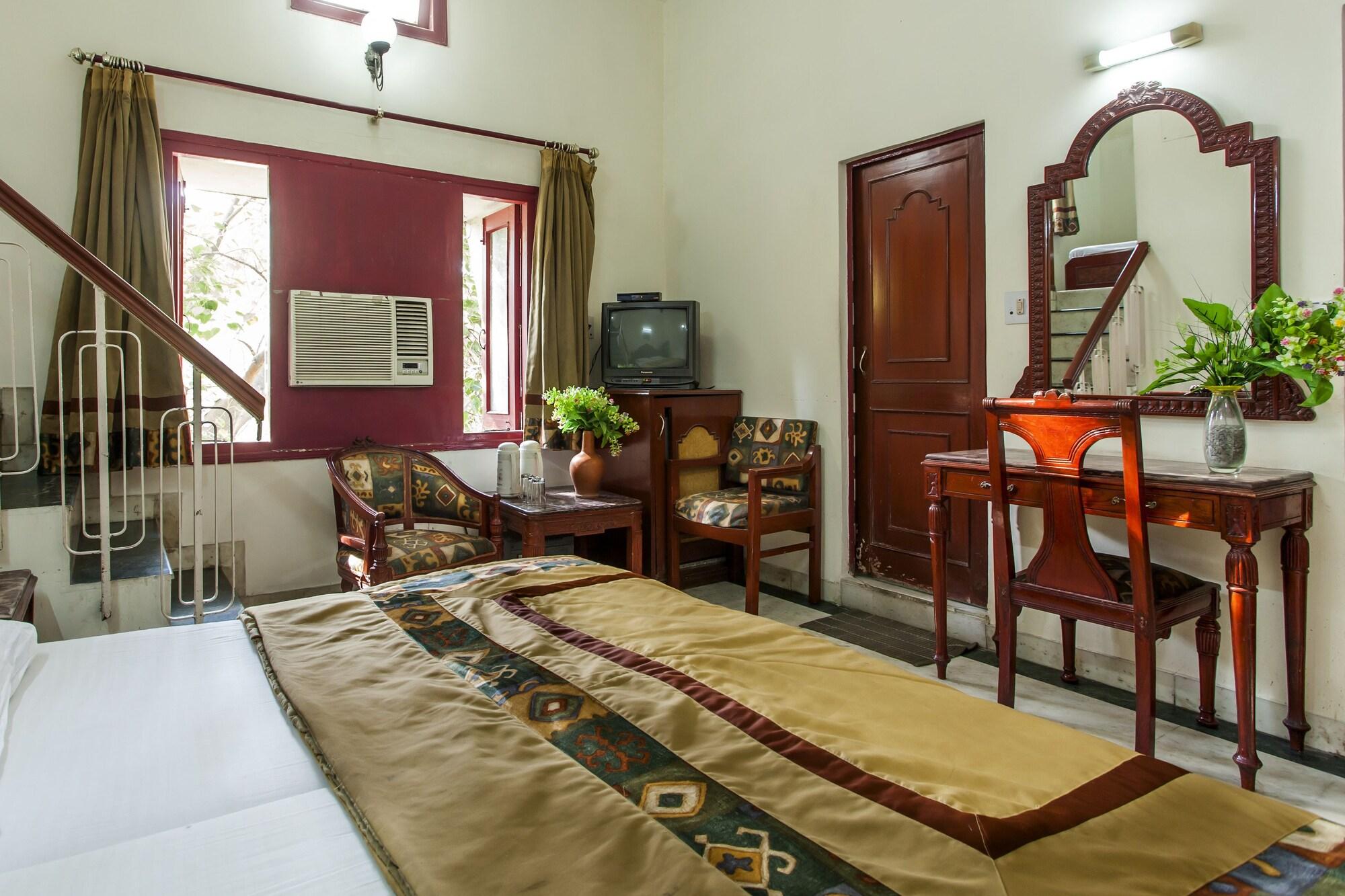 Hotel Sunshine Delhi  Exterior photo