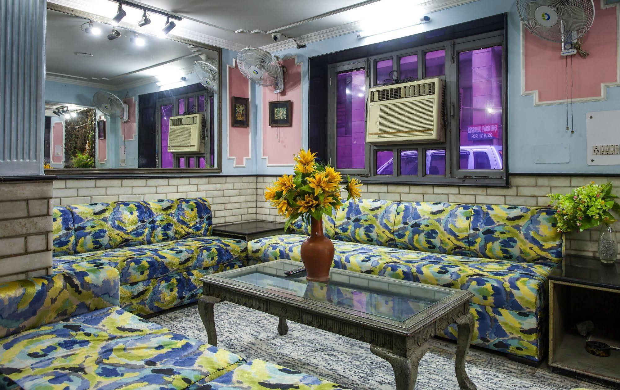 Hotel Sunshine Delhi  Exterior photo